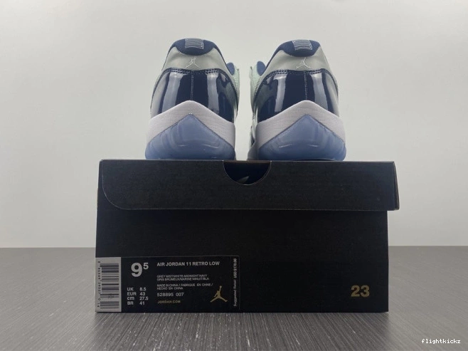 528895-007 11 Jordan Retro Air Georgetown Low 0809